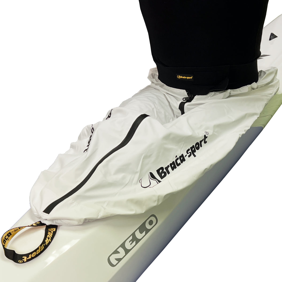 Braca Marathon Spray Skirt mit Reißverschluss, weiß, am Cockpit