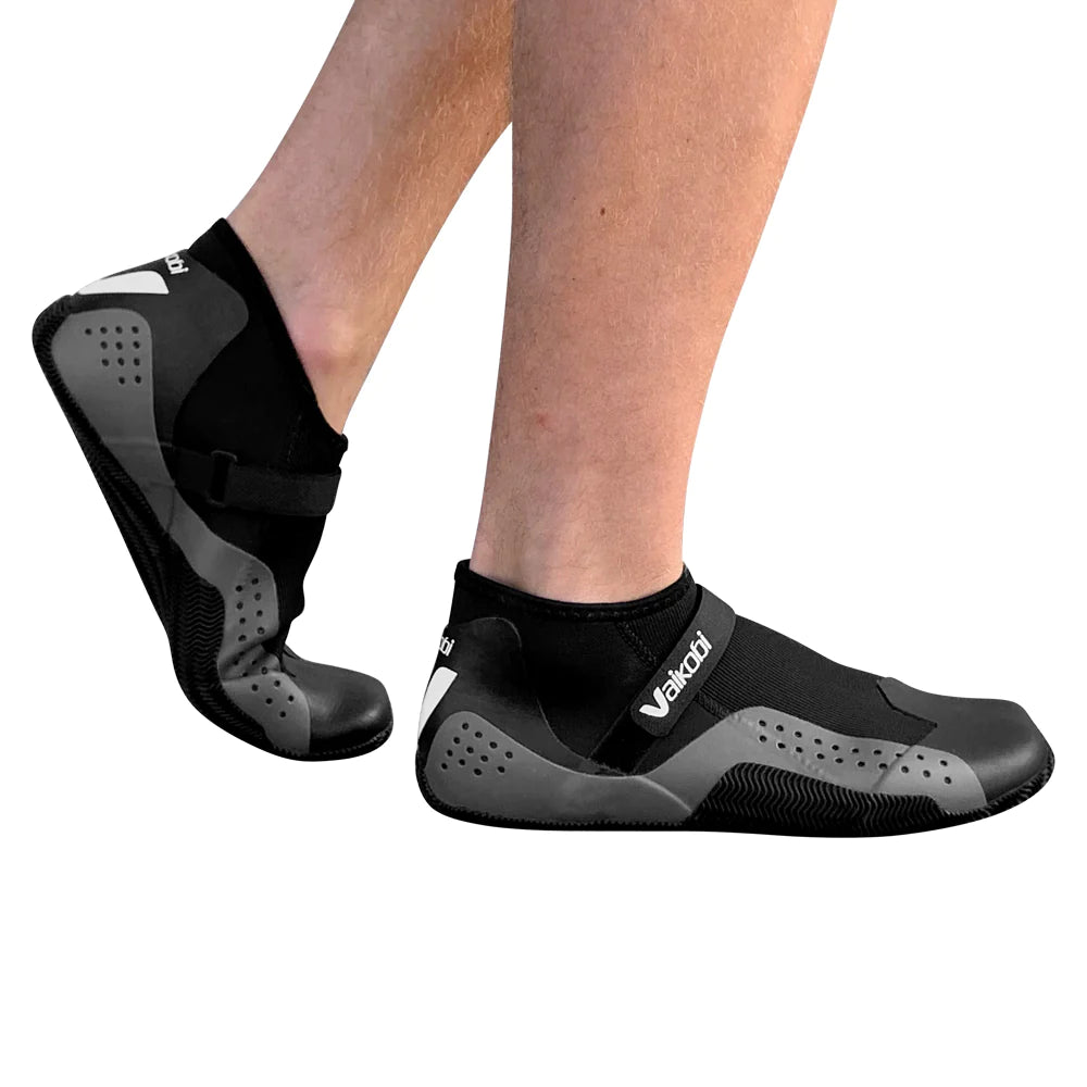 Vaikobi Speed-Grip Low Cut Flex Boots neoprene paddle shoe, with model walking