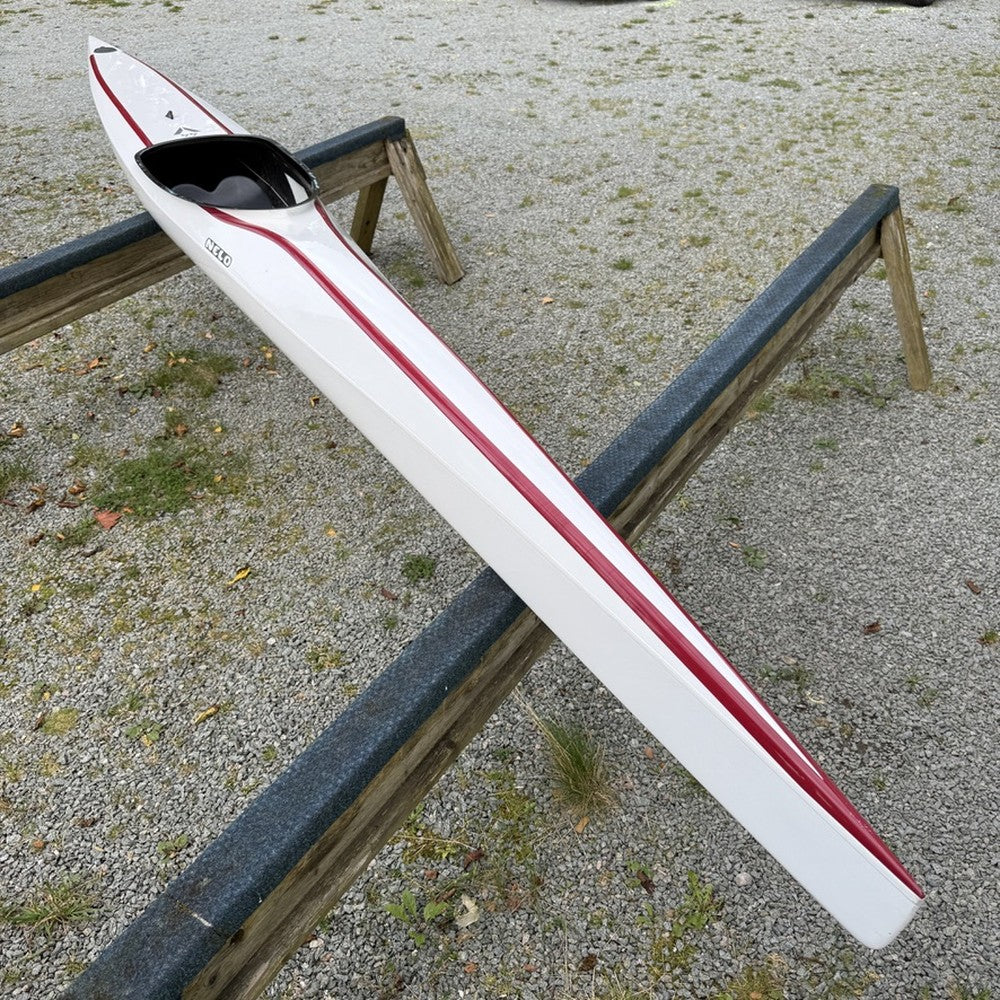 Nelo K1 Viper 44 A1 XXL used - white with red decals, side view